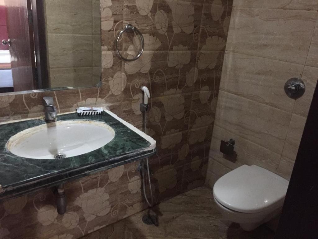 Hotel Patliputra Nirvana Patna  Exterior photo