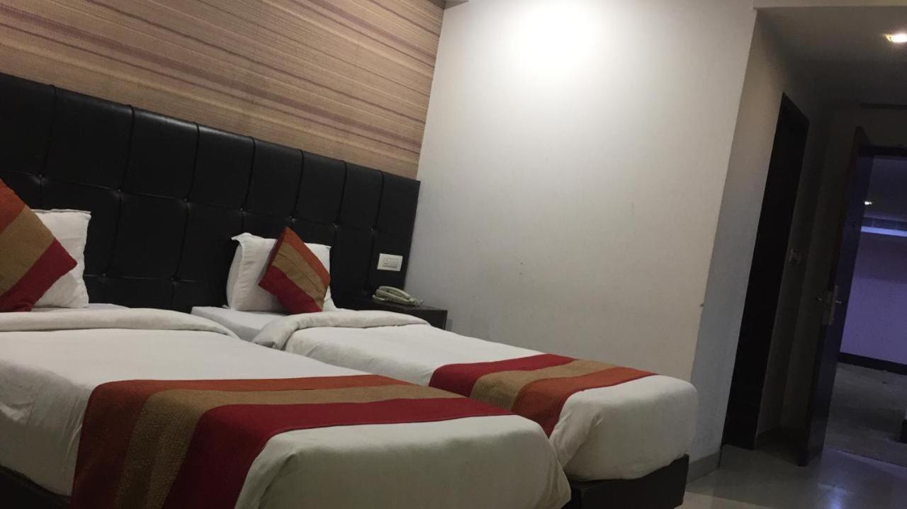 Hotel Patliputra Nirvana Patna  Exterior photo